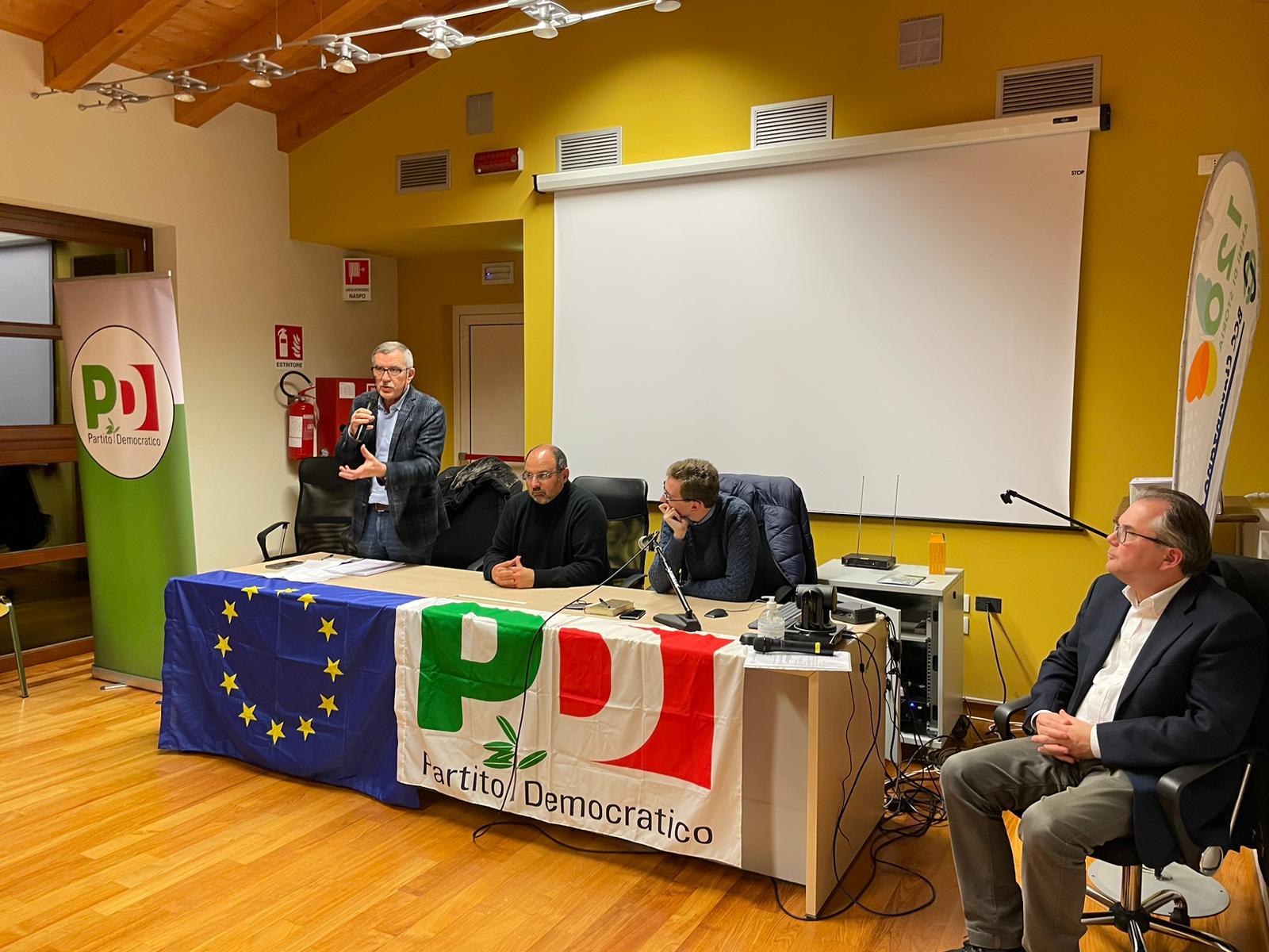 Assemblea Pd a Ronchi, si guarda alle regionali: «Alleanze nel centrosinistra»